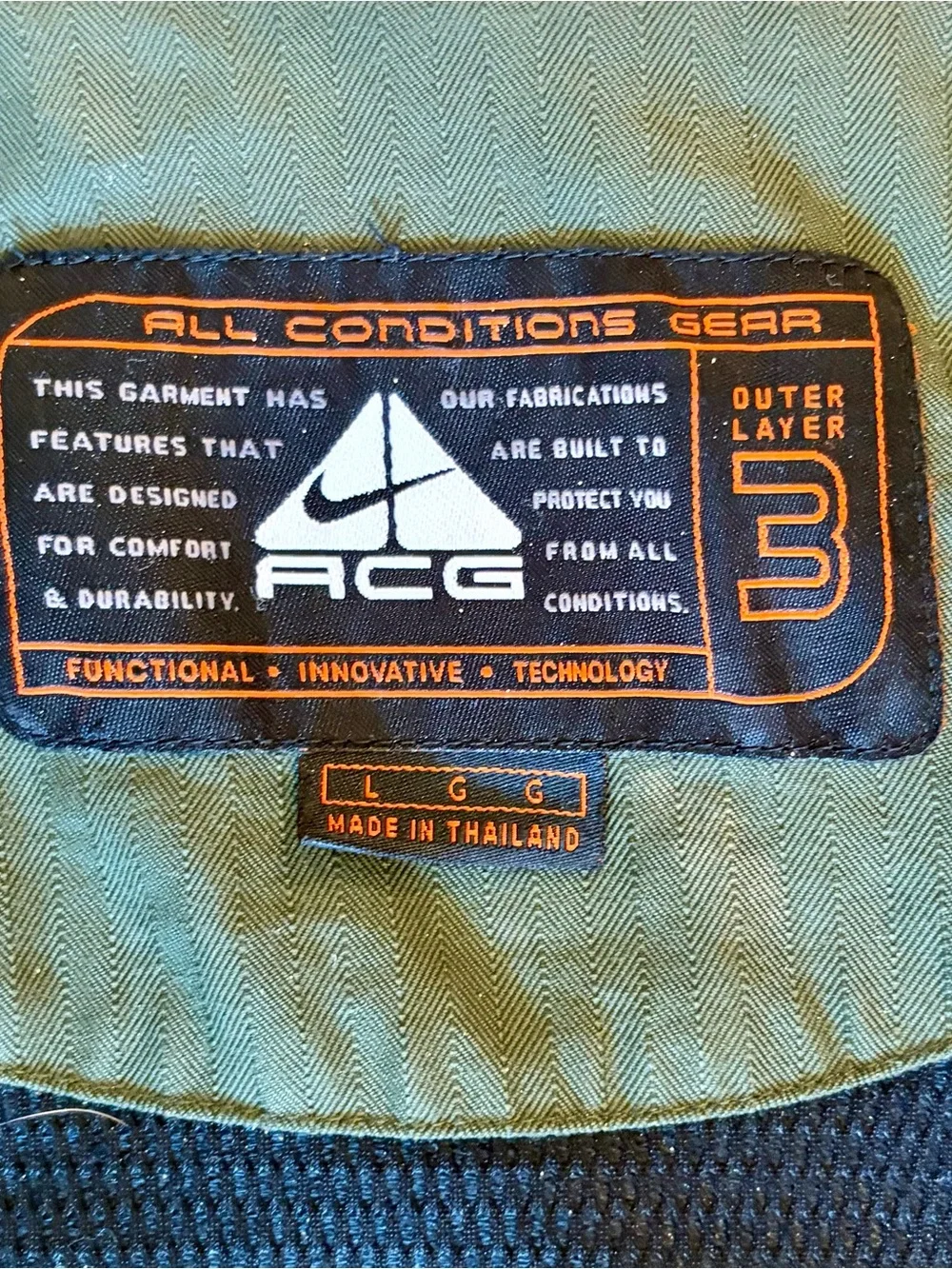 RARE Vintage Nike ACG All Conditions Gear Army Green Jacket Large